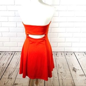 coral strapless dress